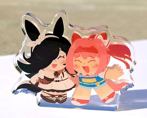 Acrylic block of Haru Urara and Rice Shower.