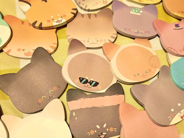 Cat themed sticky notes (original)